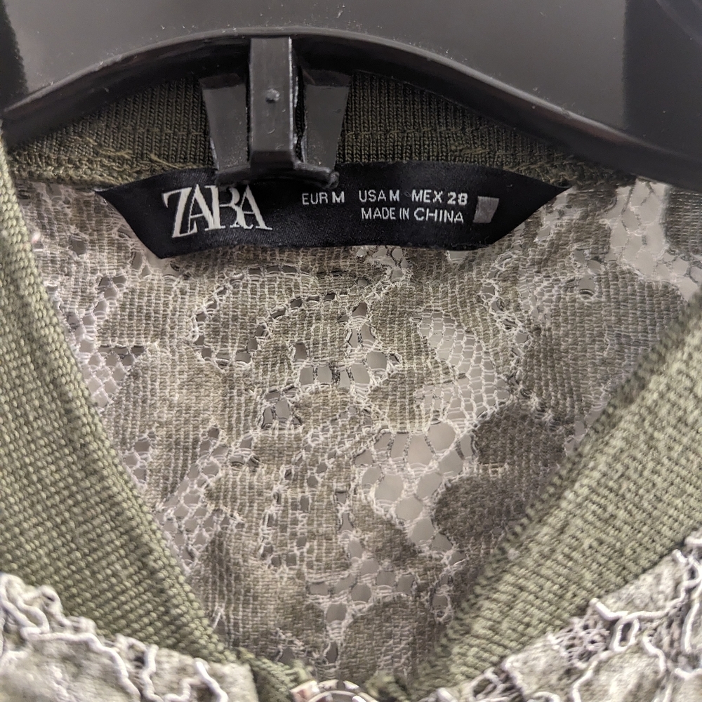 🎉3/$50🎉 Zara Crochet Bomber Jacket - Picture 6 of 6